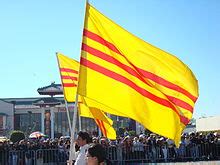 Flag of South Vietnam - Wikipedia