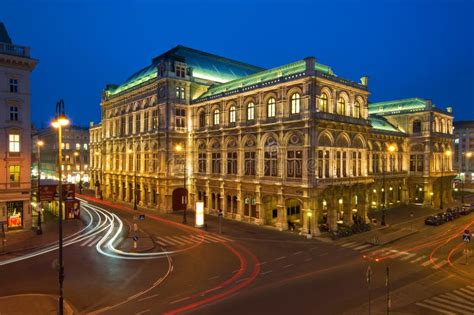 State Opera House of Vienna, Austria Editorial Stock Photo - Image of ...