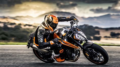 Download wallpaper: KTM 790 Duke 1600x900