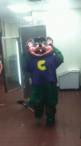 Chuck ECheese Dancing GIF - ChuckECheese Dancing Dance - Discover & Share GIFs