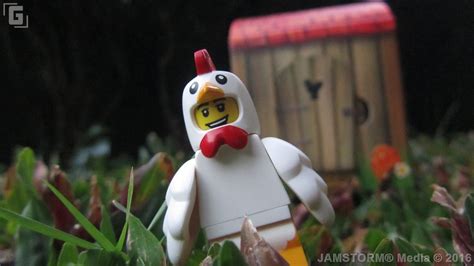 GeekMatic!: LEGO® Minifigure | Chicken Suit Guy