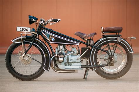 TIMELESS: BMW R32 from the Motos of War Collection. - Pipeburn