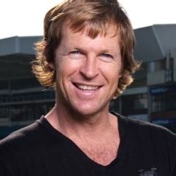 Jonty Rhodes Biography, Profile, Net Worth, Ranking & Records