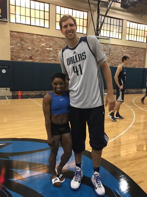 Simone Biles on Twitter: "good luck to the Mavs this season! thanks for ...