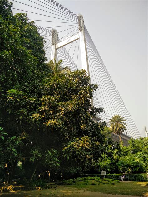 Vidyasagar Setu, shot from near Princep Ghat : r/kolkata