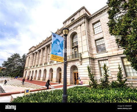 Benjamin Ide Wheeler Hall building on the UC Berkeley university campus ...