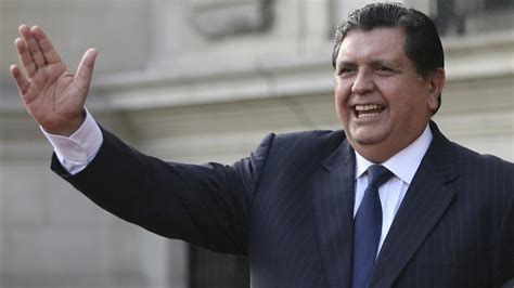 Peru ex-leader Alan Garcia seeks asylum in Uruguay