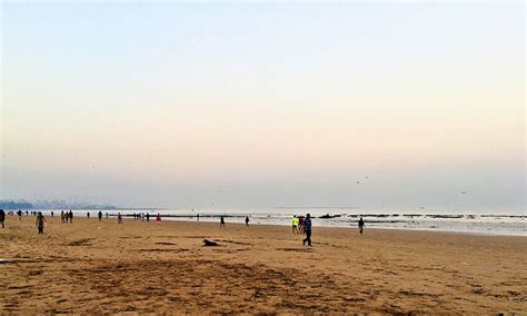 Juhu Beach Mumbai - Ticket Price, Timings, History, Location - YoMetro