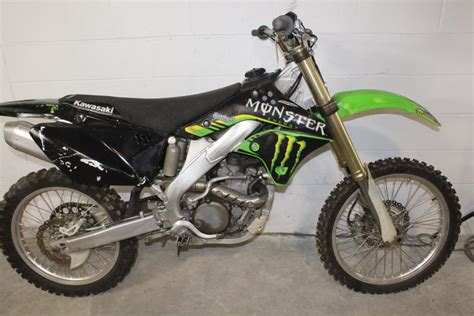 Kawasaki KX250 Dirt Bike | Property Room