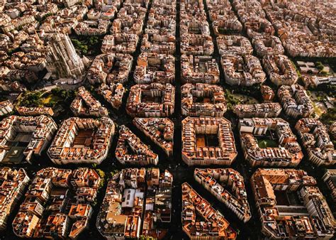 Os 16 melhores locais para visitar em Barcelona😖 Descubra o mundo das ...