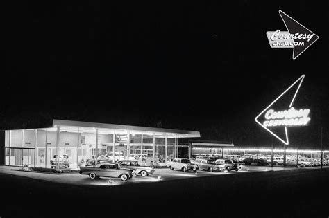 1957 Courtesy Chevrolet Dealership, Phoenix, Arizona | Arizona history ...