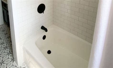 How to refinish a cast iron tub yourself (for less than $50) | Real Homes