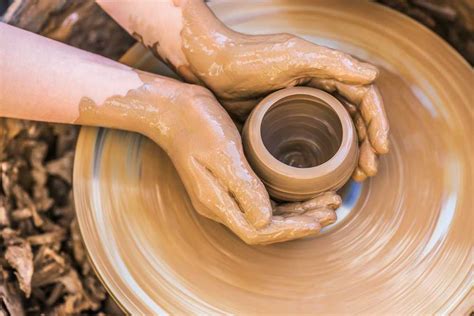 How to Make a Clay Pot: CourseHorse