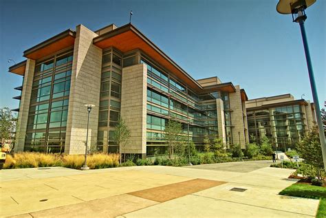 Microsoft Campus | One of the newer (library) buildings in s… | Flickr