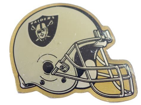 Los Angeles RAIDERS Helmet NFL Metal Vintage Enamel Pin Lapel Badge ...