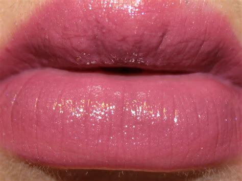 The Dark Side of Beauty: The Lipstick Compendium: MAC 'Purple Rite' and ...