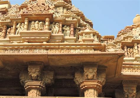 Temples Of Khajuraho - Harstuff Travel
