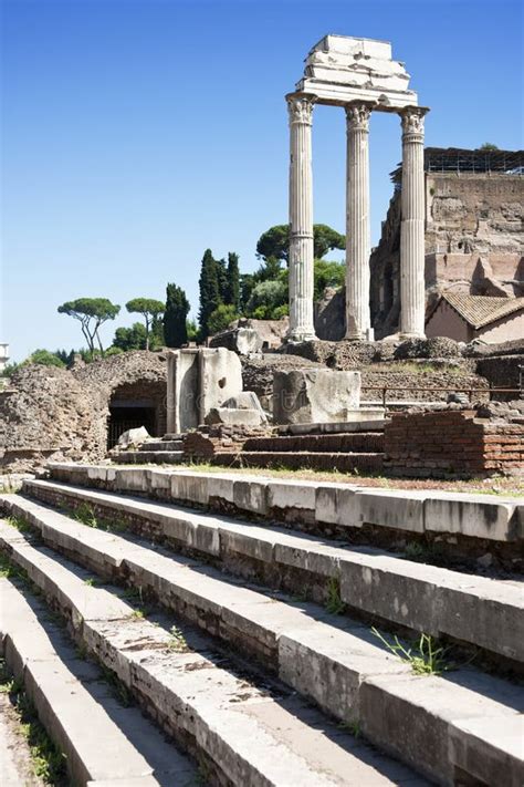 Temple Of Castor And Pollux Stock Photo - Image of remnants, landmark ...