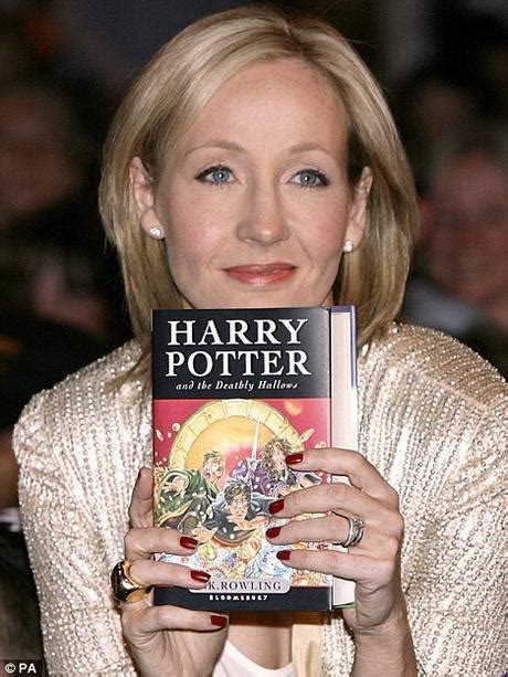 Reseña: Harry Potter y la piedra filosofal - J.K.Rowling - Paperblog