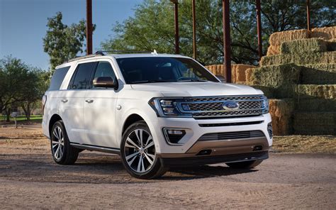 2020 Ford Expedition Adds King Ranch Model, Platinum Features - The Car Guide