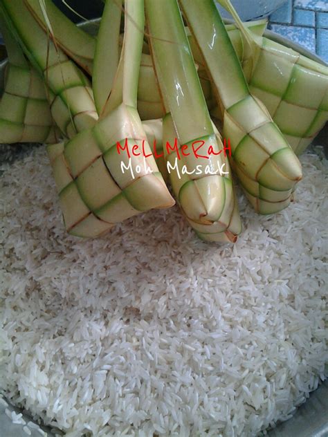 Moh Masak: KeTupAt dAun kELaPa