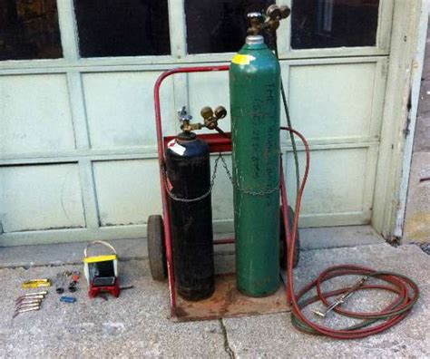 TOOLS - OXY-ACETYLENE TORCH (Gas Welder)