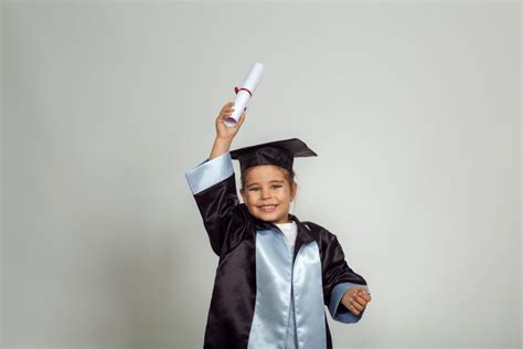 How to Hold an At-Home Kindergarten Graduation for Your Child - Oak Hall