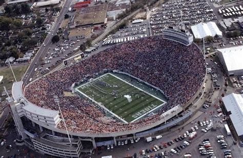 Liberty Bowl Memorial Stadium | Liberty bowl, College bowl games, Bowl game