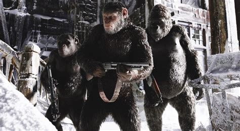 Final 'War for the Planet of the Apes' trailer swings in