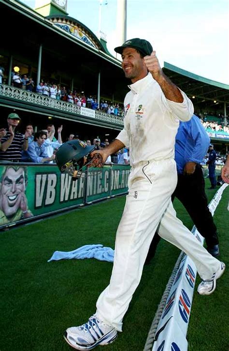 Australian supports Australian captain | ESPNcricinfo