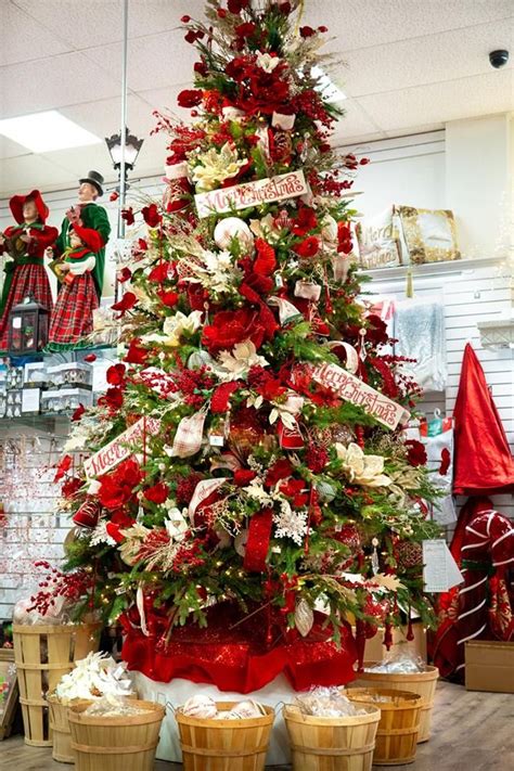 The Christmas Palace - Hialeah | Retail - Home Improvement