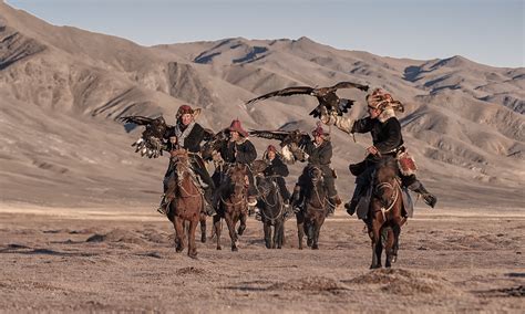 Mongolia... cultural diversity, amazing people and fantastic photo ...