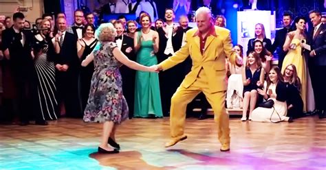 Senior Couple Steals The Show With Their Impressive Boogie Woogie ...