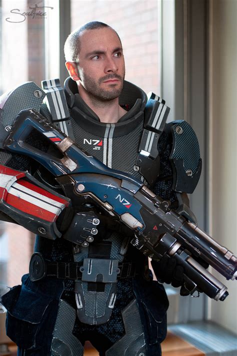 Commander Shepard - Mass Effect 3 Cosplay by Punished Props | Mass effect, Video game cosplay ...