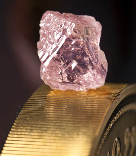 Argyle Pink Jubilee - 12.76 Carats Rare Pink Diamond found by mining ...