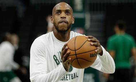 Bucks' Khris Middleton probable to make season debut Friday | NBA.com