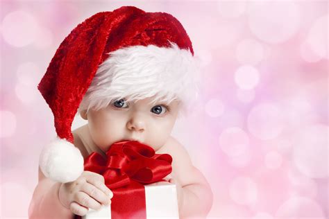 20 Adorable Baby's First Christmas Outfits