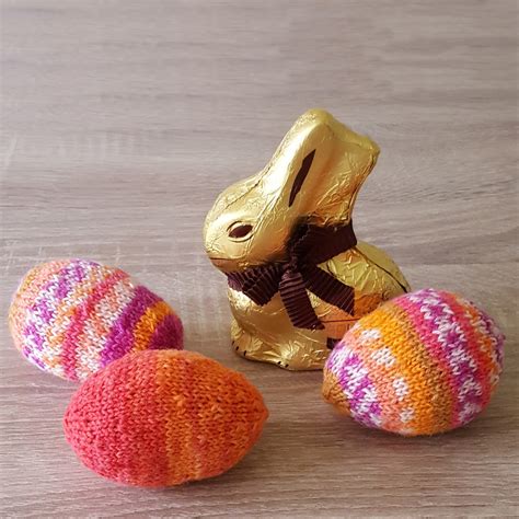 Knitting and so on: Easter Eggs
