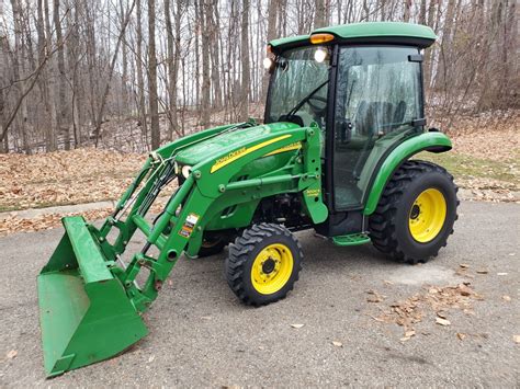 John Deere 3520 Compact Cab Tractor - ReGreen Equipment