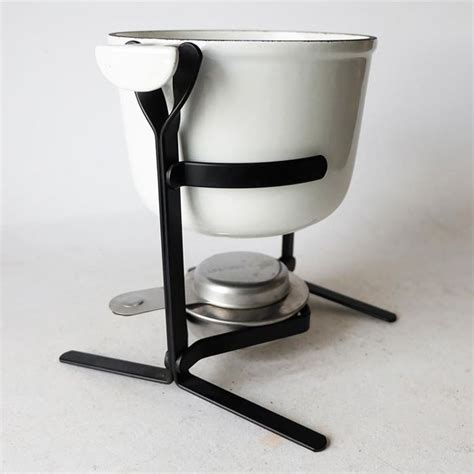 Design by Enzo Mari for Le Creuset enamel cast iron fondue - Catawiki