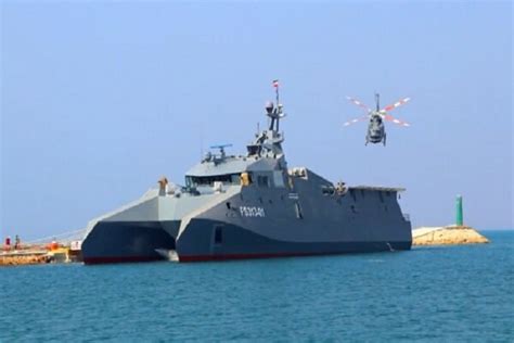 Mehr News Agency - IRGC navy receives new vessels