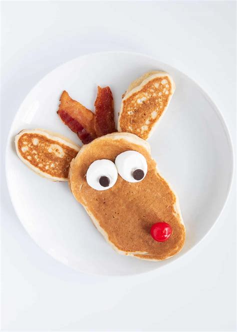 EASY Reindeer Pancakes - I Heart Naptime