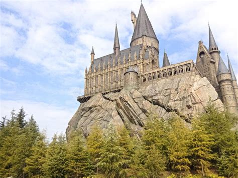 Hogwarts Castle in Universal Studios Editorial Stock Photo - Image of ...