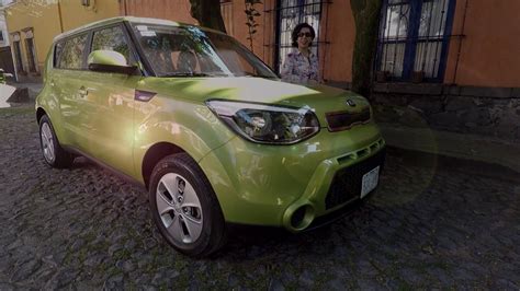 KIA SOUL versión de entrada - YouTube