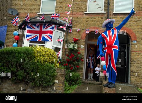 Diamond Jubilee of Queen Elizabeth II Stock Photo - Alamy