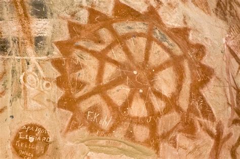 Native American Rock Art - Chumash Sun Symbol In Painted Cave ...