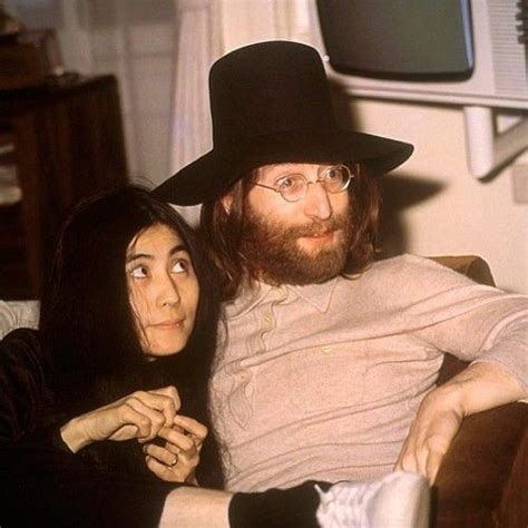 John Lennon Beard - John Lennon With Beard And Hat The Beatles Imagine ...