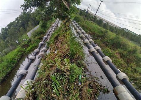 Direktur PDAM Intan Banjar Luruskan Tudingan Pemasangan Pipa di Tengah Sungai - jejakrekam.com