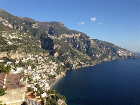 Positano: Private Transfer To/From Rome & Pompeii Ruins