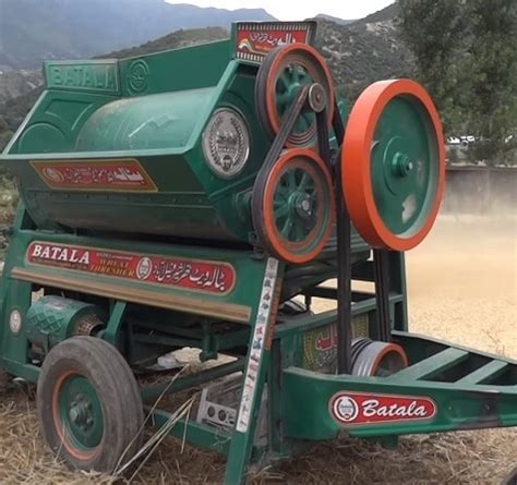 Wheat Thresher Machine Price in Pakistan 2022 - Tractor Operated